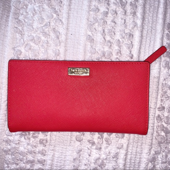Kate Spade Wallet - Picture 1 of 5